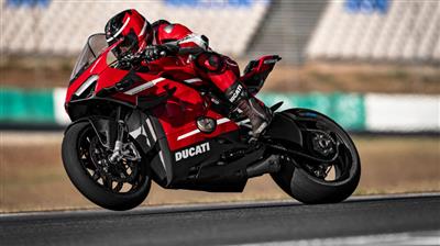 دوکاتی سوپرلجرا V4